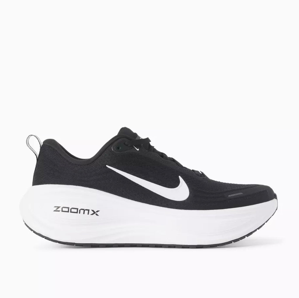Nike Vomero plus Zoom x Sneakers